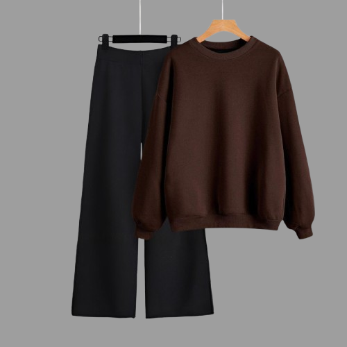 Basic Brown Sweatshirt & Black Flapper